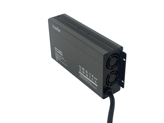 LFP 29.2V 25A RV Batería de litio Control inteligente del ventilador Protección IP20