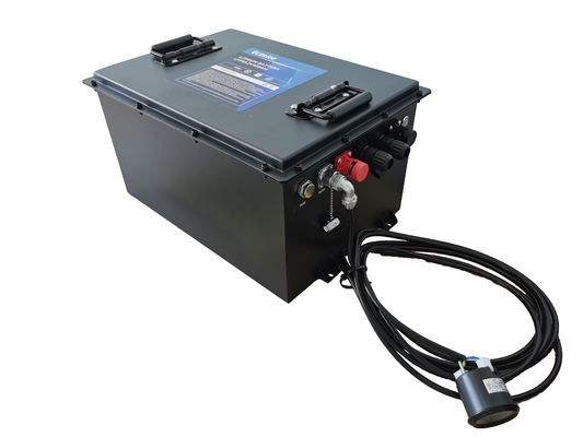 Batería de iones de litio PO4 de alto rendimiento 51.2V 105Ah para golf y carros de servicio
